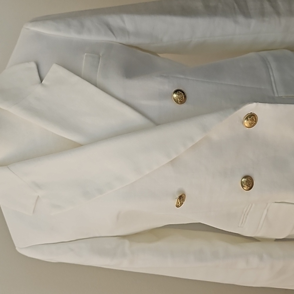 J crew Bristol blazer size 6 US. White color